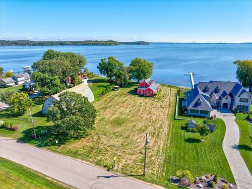 5114 Reynolds Avenue Avenue, WESTPORT, WI, 53597 | Card Image