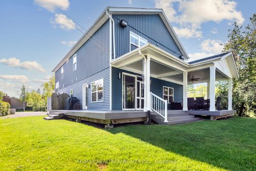 1231 Temple Ave, Belle Ewart, ON, L0L1W0 | Card Image