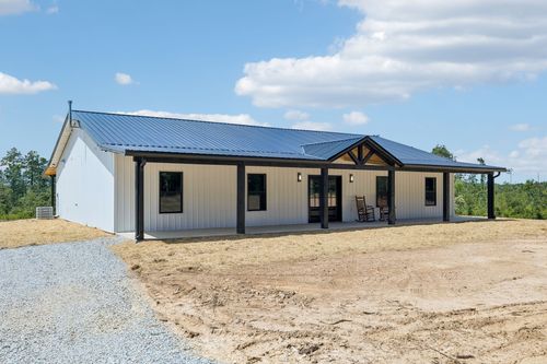 1827 Linden Hwy, Hohenwald, TN, 38462 | Card Image
