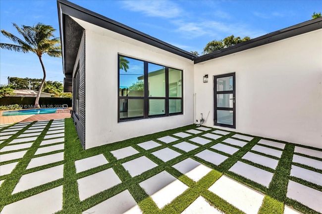 5890 Sw 13 Th St, House other with 4 bedrooms, 3 bathrooms and null parking in Plantation FL | Image 21