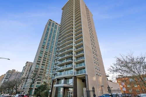 14b-3470 N Lake Shore Dr, Chicago, IL, 60657-2893 | Card Image