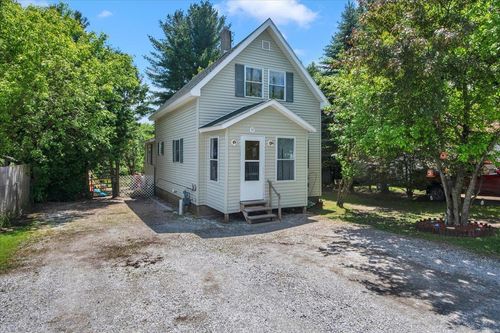 97 School St, Sheldon, VT, 05483-1100 | Card Image