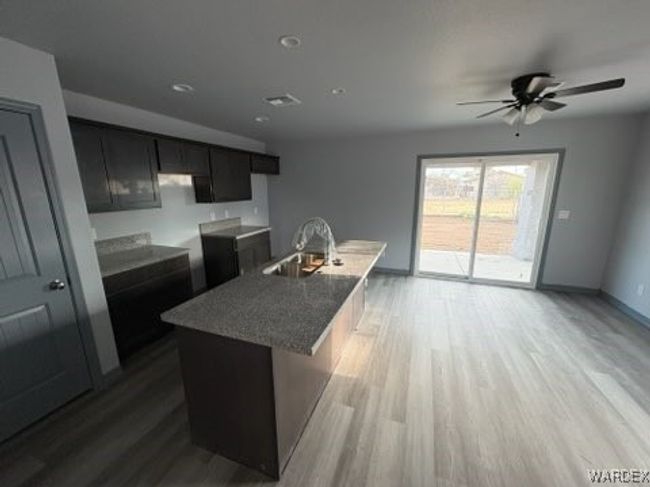 Kitchen | Image 4