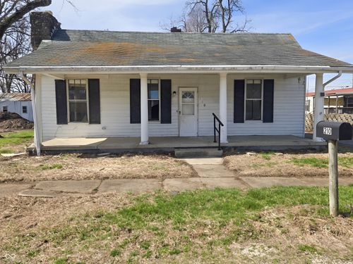 210 N Lessie St, Worthington, IN, 47471-1003 | Card Image