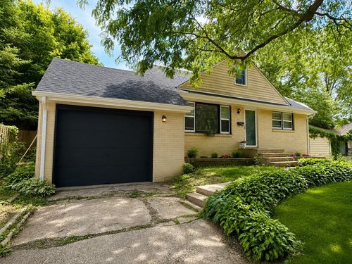 2707 Hampden Ct, Rockford, IL, 61107 | Card Image