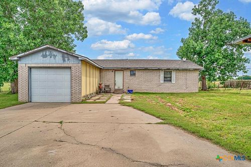 9796 E Us Highway 190, Rogers, TX, 76569-3623 | Card Image