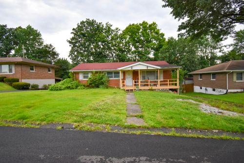 16 Virginia Ave, Winchester, KY, 40391-1120 | Card Image