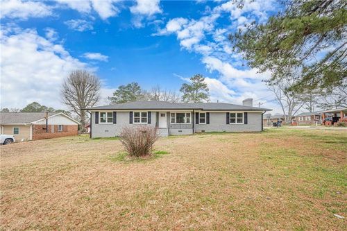 621 N College Dr, Cedartown, GA, 30125-2053 | Card Image
