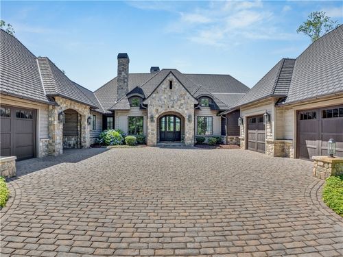 142 Cherokee Rose Trl, Marietta, SC, 29661-5139 | Card Image