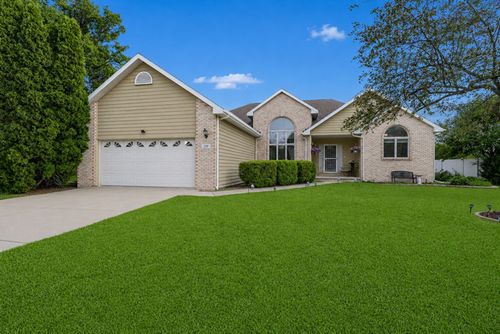219 Greenbriar Ln, Bourbonnais, IL, 60914-1184 | Card Image