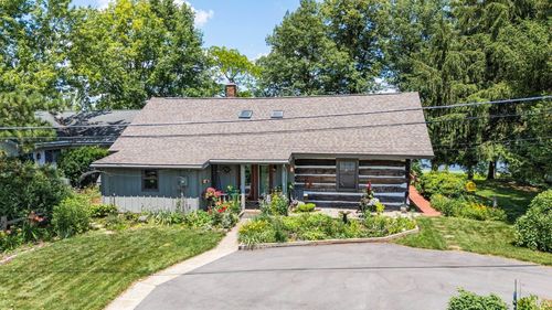 411 E Morsches Rd, Columbia City, IN, 46725-8917 | Card Image