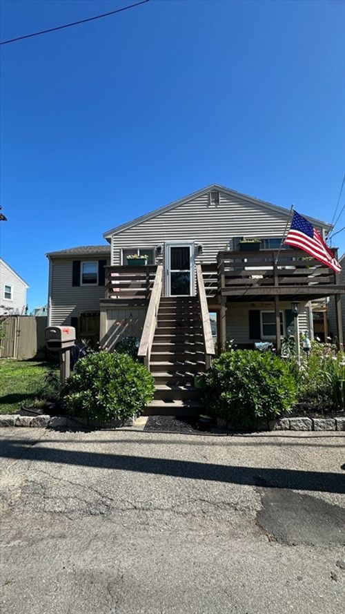 34 Brookline Ave, Hull, MA, 02045-2274 | Card Image