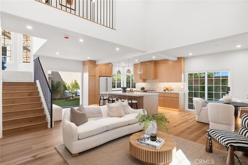 2116 Colina Vista Way, Costa Mesa, CA, 92627-1872 | Card Image