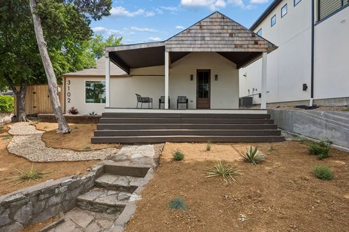 3102 W Jefferson Blvd, Dallas, TX, 75211-2958 | Card Image