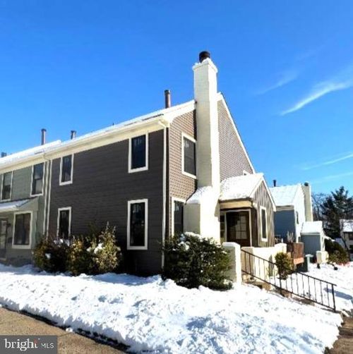 111 Franklin Ct, NORTH WALES, PA, 19454-1014 | Card Image