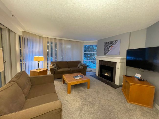 420 - 4910 Spearhead Place, Condo with 2 bedrooms, 2 bathrooms and 1 parking in Whistler BC | Image 7