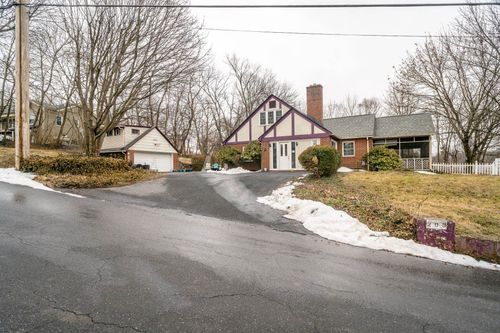 200 Monument Ave, HARRISONBURG, VA, 22801-2916 | Card Image