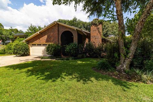 5720 Langley Ct, Pensacola, FL, 32504-8358 | Card Image