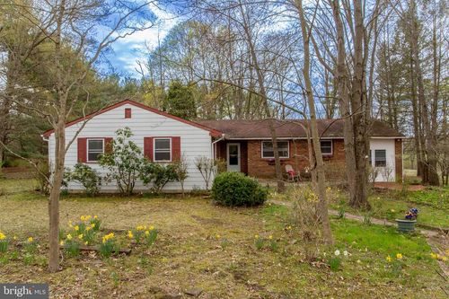 6321 Saw Mill Rd, New Hope, PA, 18938-5666 | Card Image