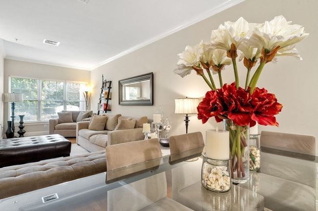 APT-111 - 35 Commonwealth Ave, Condo with 1 bedrooms, 1 bathrooms and 1 parking in Chestnut Hill MA | Image 9