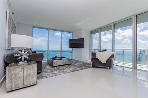 4901-495 Brickell Ave, Miami, FL, 33131-2769 | Card Image