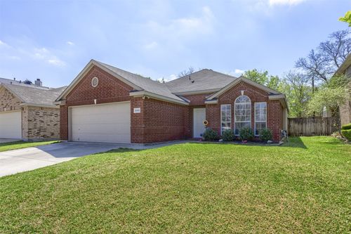 5741 Starboardway Dr, Fort Worth, TX, 76135-1828 | Card Image