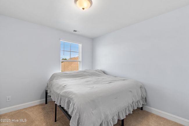 Bedroom 1 - with en-suite | Image 17