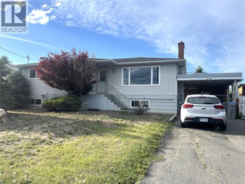 670 Patricia Ave, Kamloops, BC, V2B1Y8 | Card Image