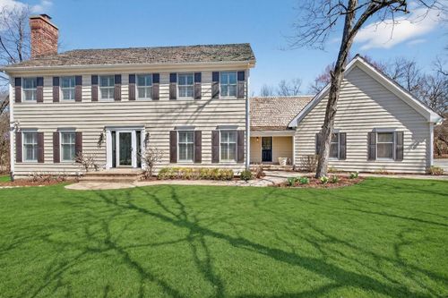 25138 N Pawnee Rd, Lake Barrington, IL, 60010-1354 | Card Image