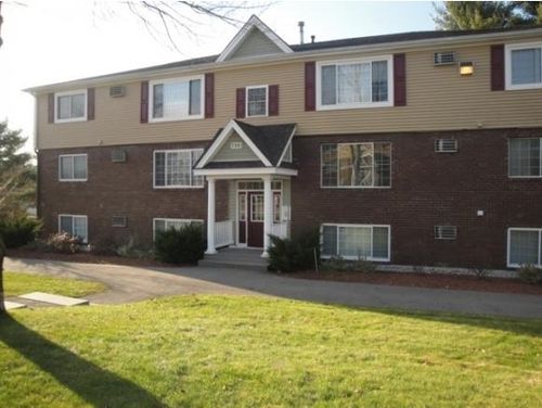 51-3931 Brown Ave, Manchester, NH, 03103-7038 | Card Image