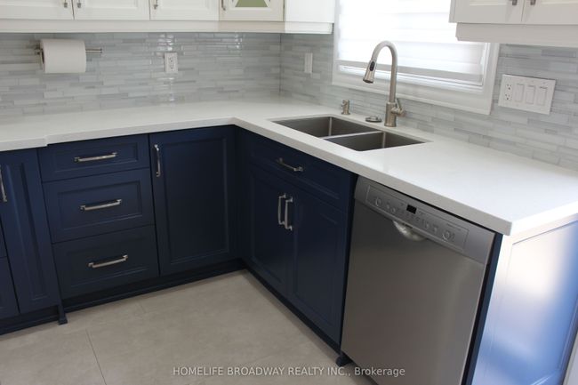 158 Hanson Rd, House other with 4 bedrooms, 3 bathrooms and 2 parking in Mississauga ON | Image 8