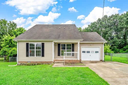 435 Cranklen Cir, Clarksville, TN, 37042-4858 | Card Image