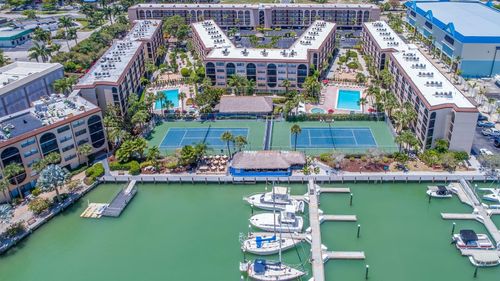 m-203-999 Anglers Cv, MARCO ISLAND, FL, 34145-8300 | Card Image