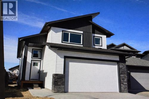 52 Emmett Crescent, Red Deer, AB, T4P3G8 | Card Image