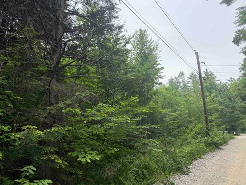 44 Huntington Dr, Hillsborough, NH, 03244-4429 | Card Image