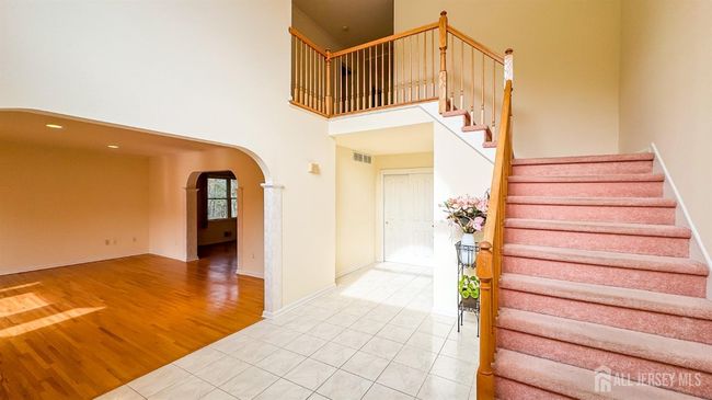 166 Lund Ave, House other with 5 bedrooms, 3 bathrooms and null parking in Edison NJ | Image 4