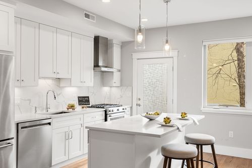 unit-5-227 Cedar St, Somerville, MA, 02145-3581 | Card Image