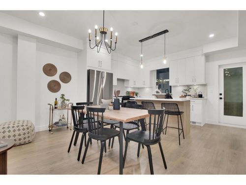 22-12770 105 Ave, Surrey, BC, V3V0H2 | Card Image