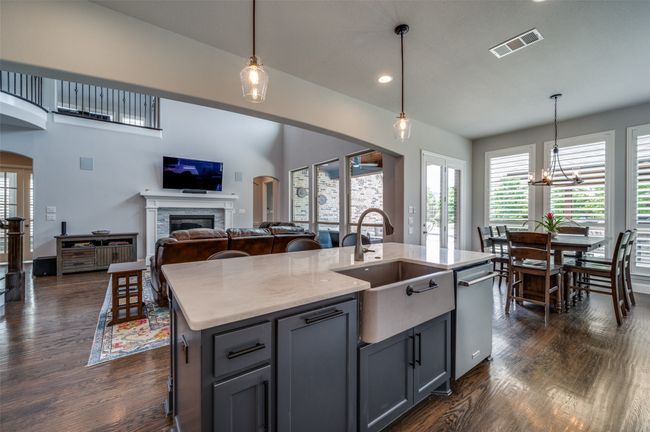 15186 Crape Myrtle Rd, House other with 4 bedrooms, 5 bathrooms and null parking in Frisco TX | Image 13