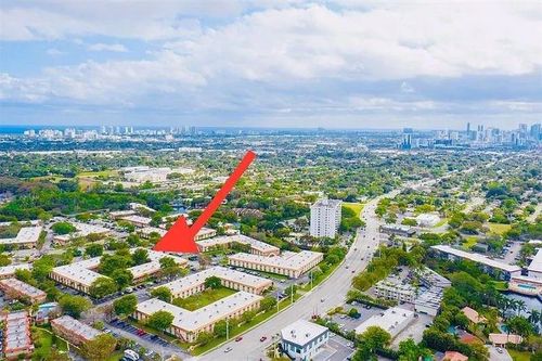apt-218f-136 Ne 19th Ct, Wilton Manors, FL, 33305-1073 | Card Image
