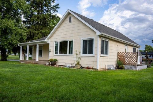 408 E 8th Street, Edgar, NE, 68935 | Card Image