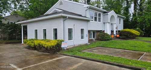 569 Lakehurst Rd, Toms River, NJ, 08755-8045 | Card Image