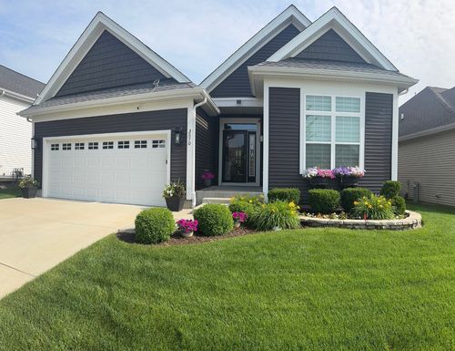 3870 Double Eagle Dr, Elgin, IL, 60124-0007 | Card Image