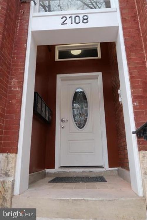 2108 Bolton St 1 St Floor Front Street, BALTIMORE, MD, 21217 | Card Image