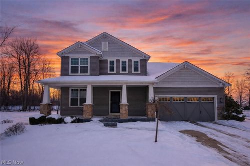 18764 Ledgestone Dr, Strongsville, OH, 44149-1063 | Card Image