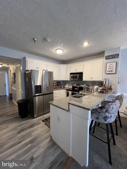 unit-206-100 Taylor St, COLONIAL BEACH, VA, 22443-2365 | Card Image