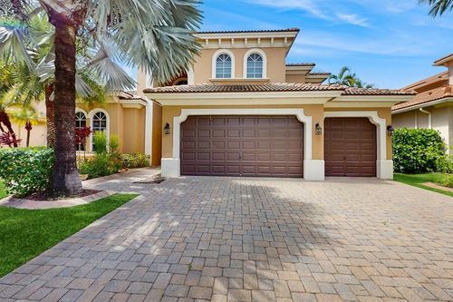 544 Edgebrook Ln, Royal Palm Beach, FL, 33411-5301 | Card Image