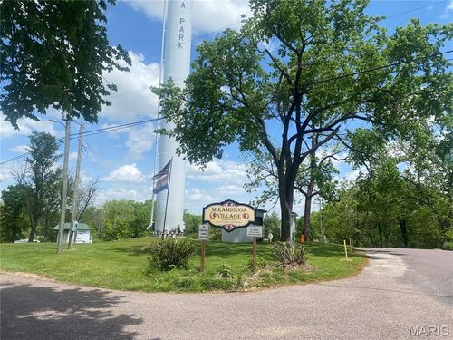 33 Pawnee Drive, Sullivan, MO, 63080 | Card Image