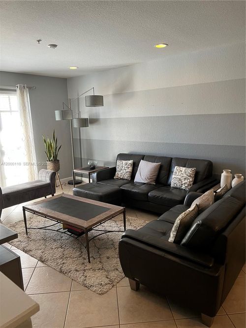 3608-808 Sw 147th Ave, Pembroke Pines, FL, 33027-6126 | Card Image