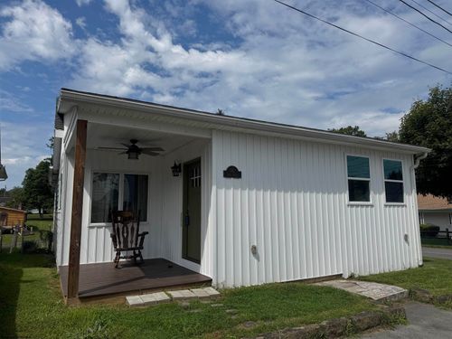301 High St, Barrackville, WV, 26559 | Card Image